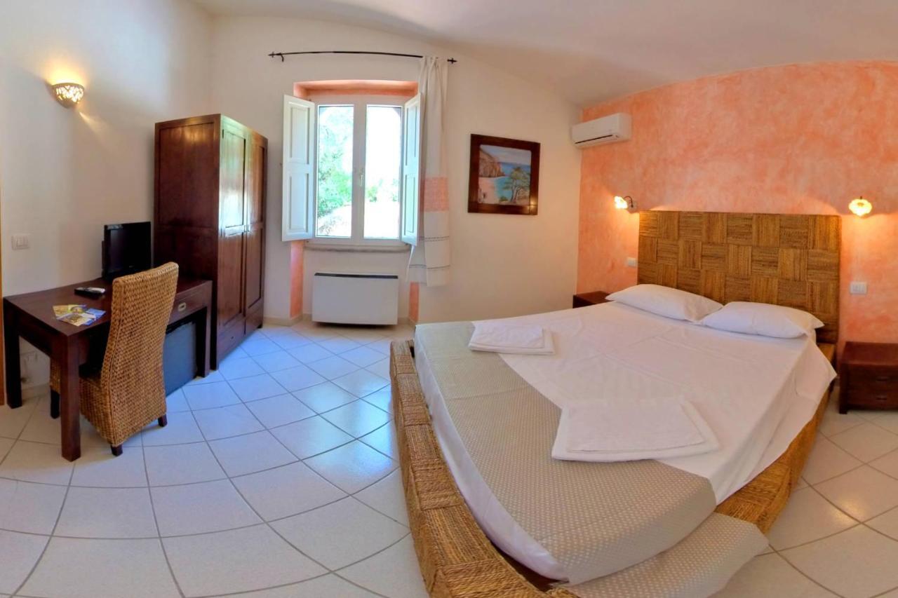 Hotel Villa Cedrino Dorgali Luaran gambar